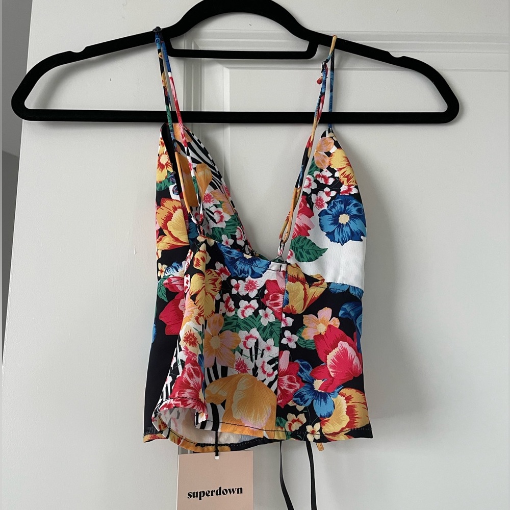 NWT Superdown Isla Top in Black Multi XXS - Picture 4 of 6